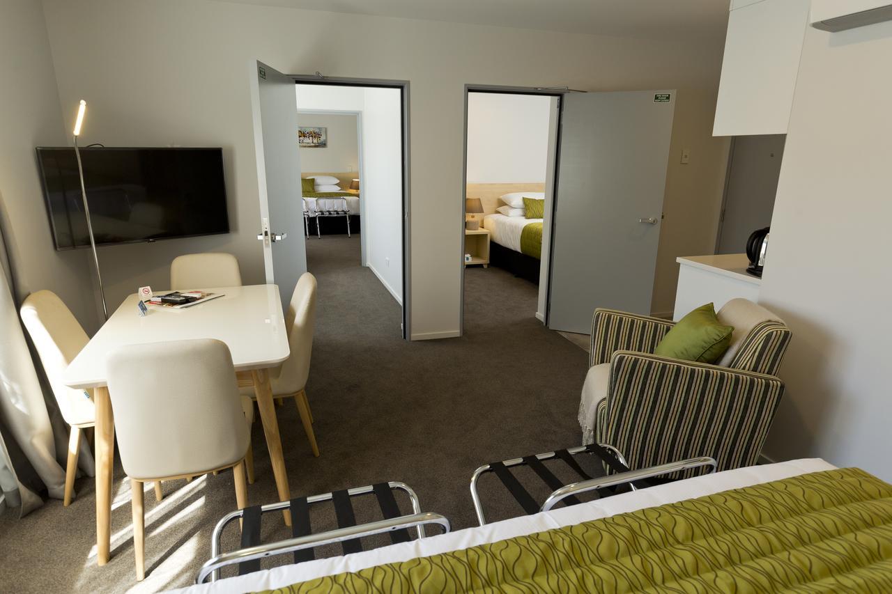 239 On Lincoln Motel Christchurch Eksteriør bilde