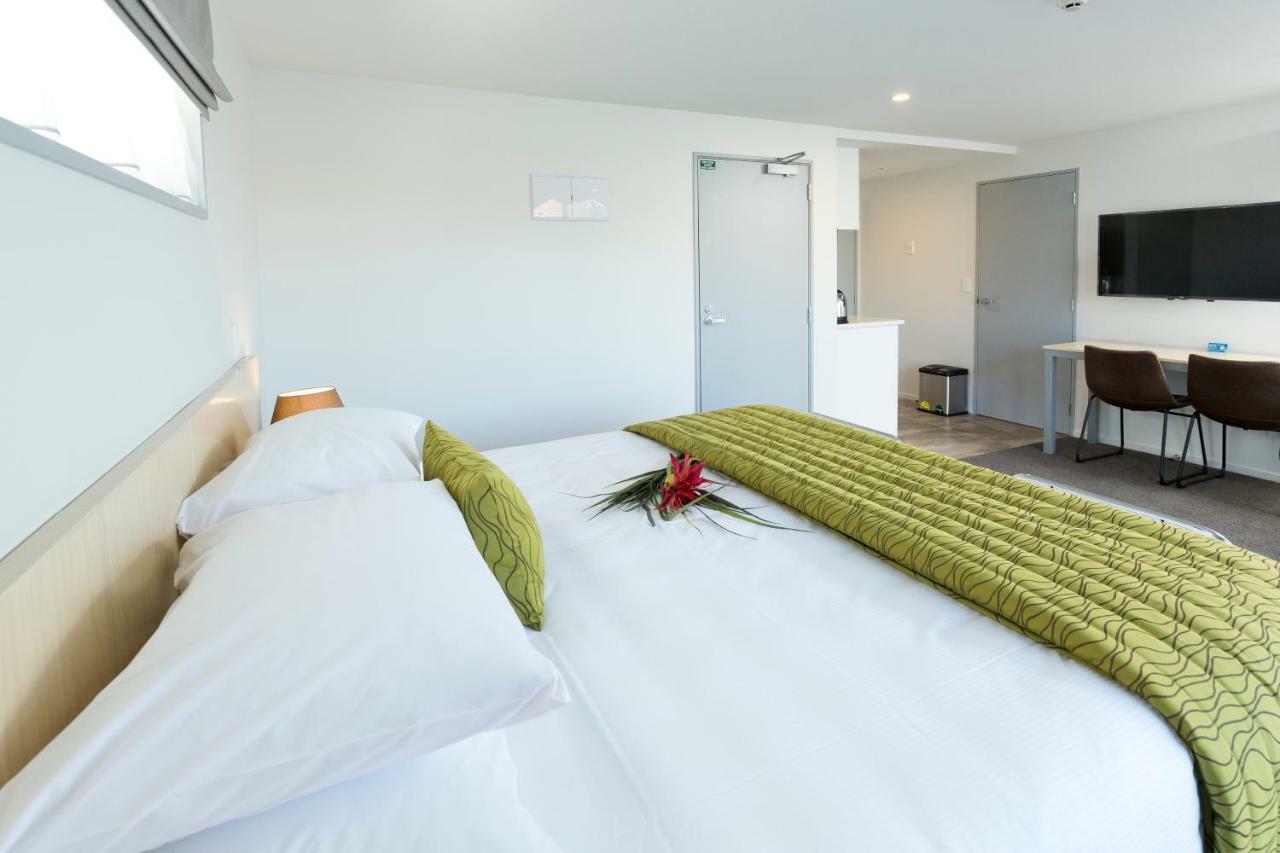 239 On Lincoln Motel Christchurch Eksteriør bilde